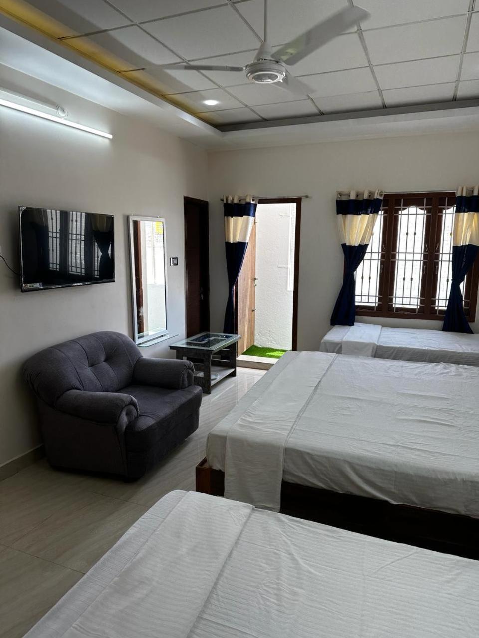 Temple View Home Stay Tiruvannamalai Exterior photo