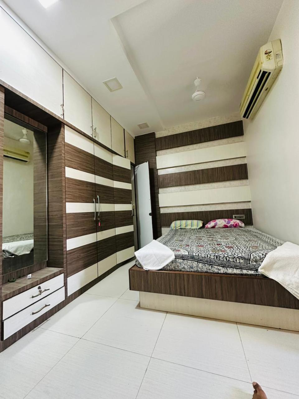 Temple View Home Stay Tiruvannamalai Exterior photo